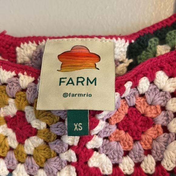 Farm RIO crochet granny square knit crop top - Picture 6 of 8